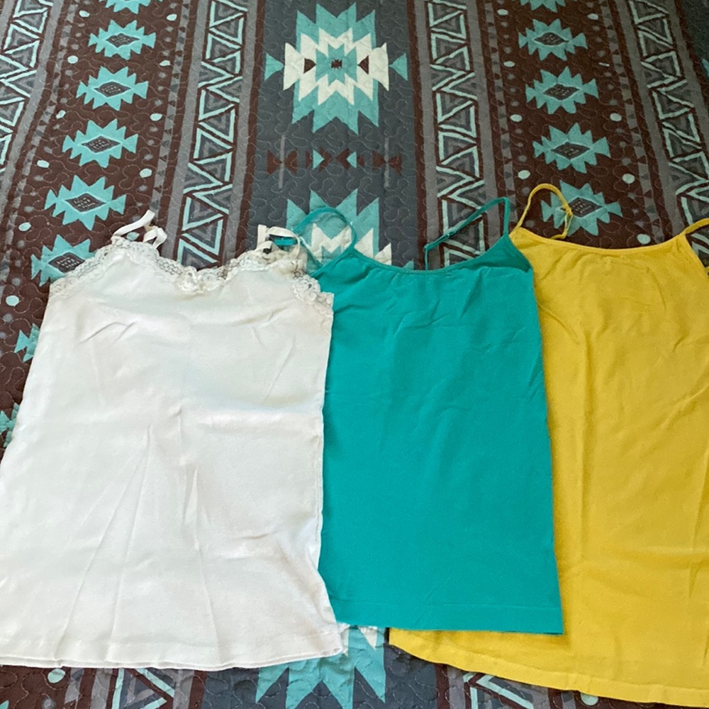 Camisoles large and medium. White yellow and turquoise and group of 3